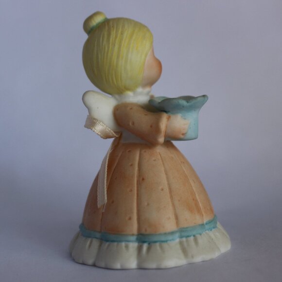 Vintage George Good Ceramic Angel Figurine - Picture 3 of 9